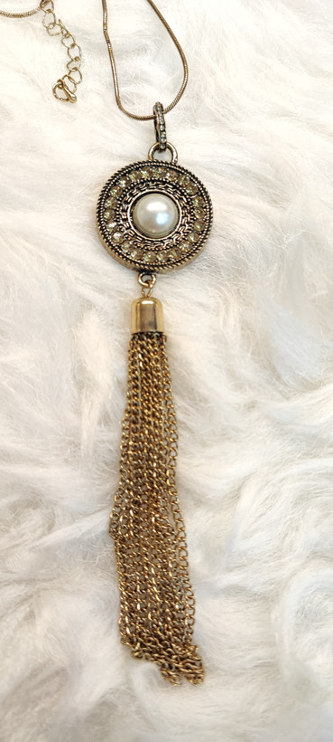 گردنبند royal moon