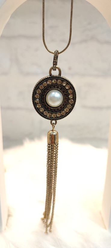 گردنبند royal moon